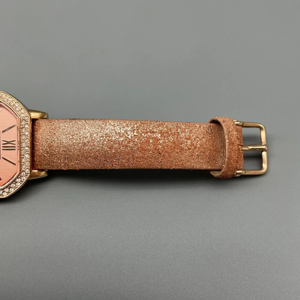Relic ZR34181 Womens Watch 33mm Octagon Gold Tone Crystals Leather New Battery
